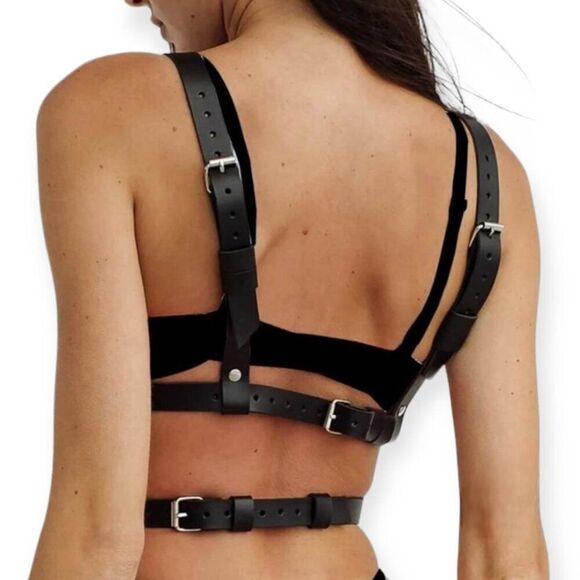 Black Harness Belt Adjustable Shoulder Chest Straps Edgy Belt NEW